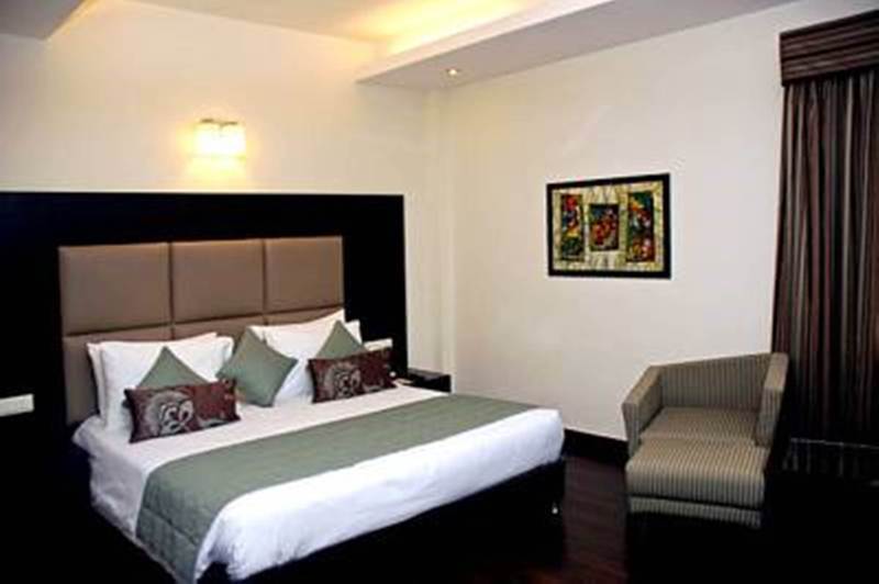 Jht Hotels Nuova Delhi Esterno foto