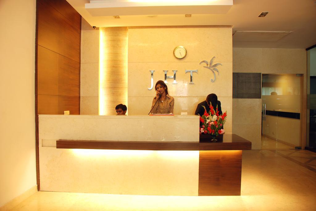 Jht Hotels Nuova Delhi Esterno foto